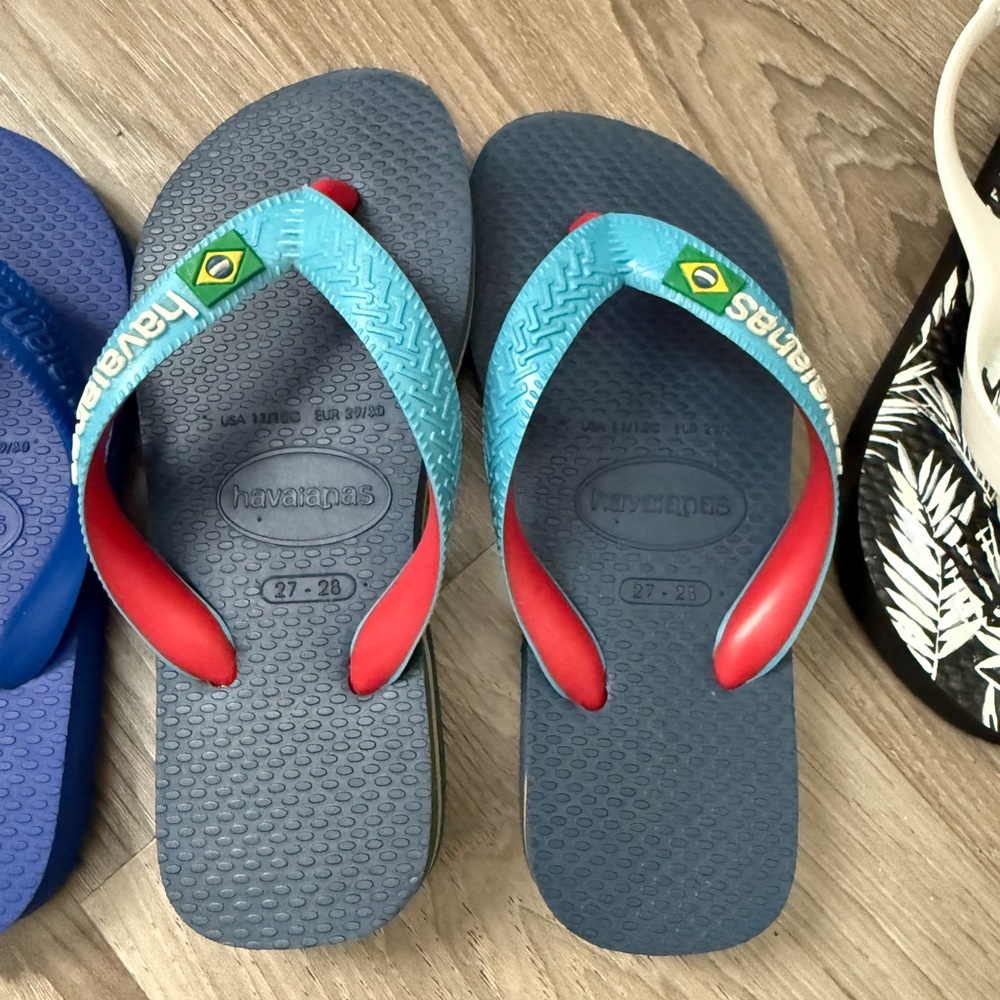 Toddler flip flops